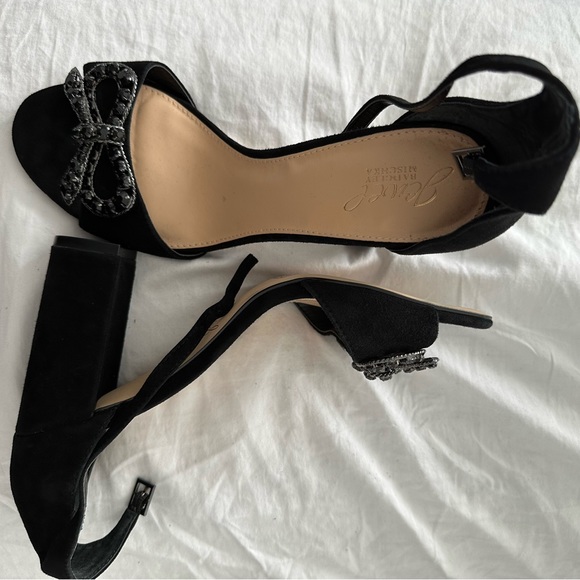 Badgely Mischka Jewel black bow heels - Picture 5 of 6